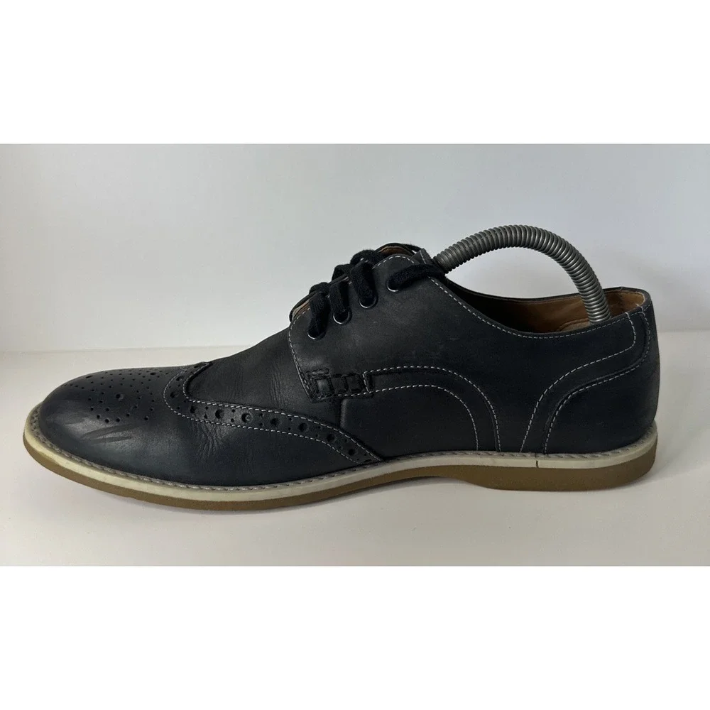 CLARKS Men's‎ Size 9 US Navy Blue Leather Lace Up Dress Shoe VERY NICE
